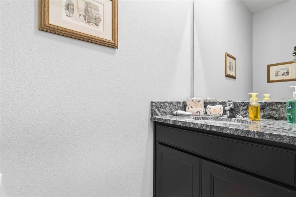 Image 23 of property listing at 5308 GRANITE DUST PLACE, Palmetto, FL 34221