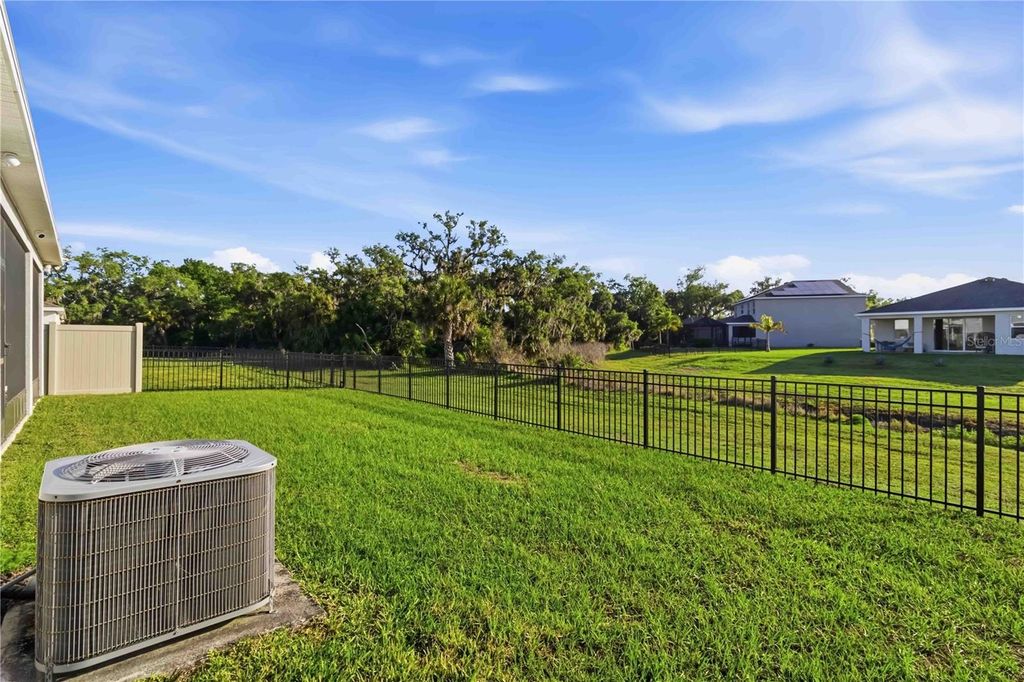 Image 33 of property listing at 5308 GRANITE DUST PLACE, Palmetto, FL 34221