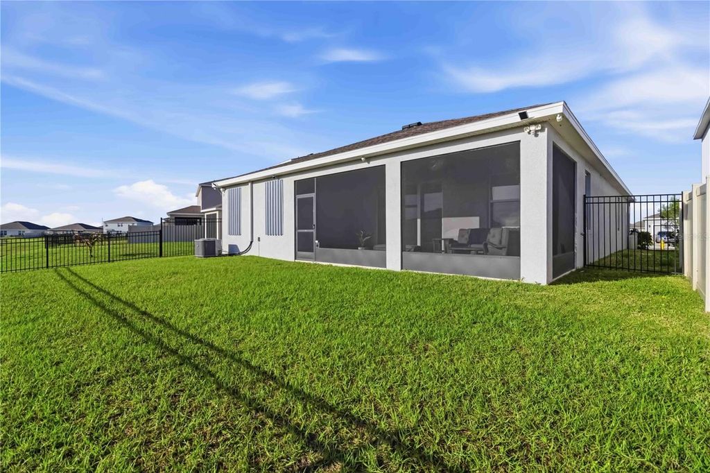 Image 36 of property listing at 5308 GRANITE DUST PLACE, Palmetto, FL 34221