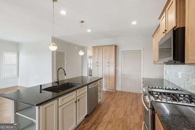 222 Village Drive, Dahlonega, GA 30533