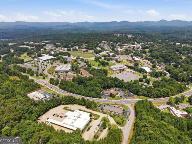 222 Village Drive, Dahlonega, GA 30533