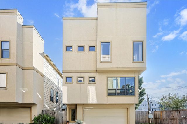 1105 W 21st Street A, Houston, TX 77008