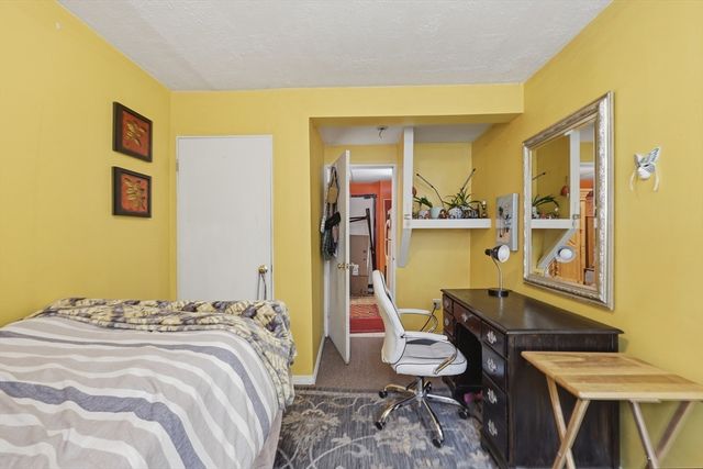 118 Mount Washington Street D, Lowell, MA 01854