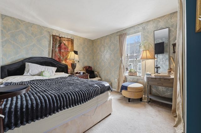 118 Mount Washington Street D, Lowell, MA 01854