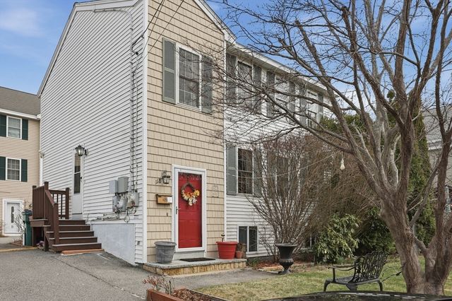 118 Mount Washington Street D, Lowell, MA 01854