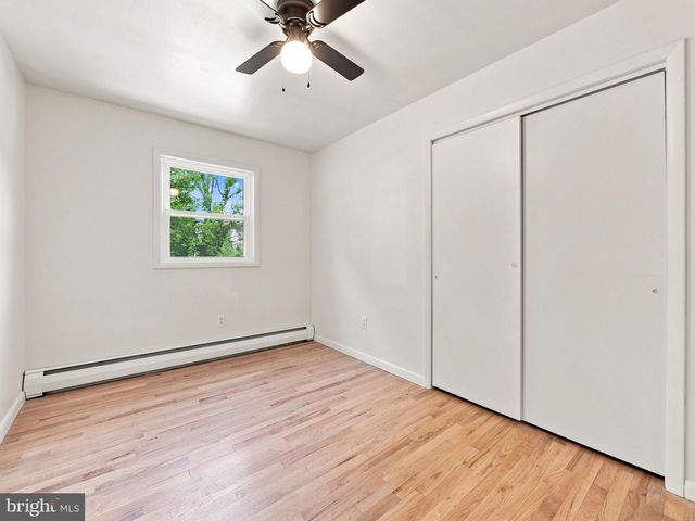 135 PIKELAND AVE, Spring City, PA 19475
