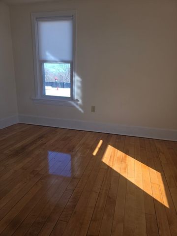 23-25 East Chestnut, Brockton, MA 02301