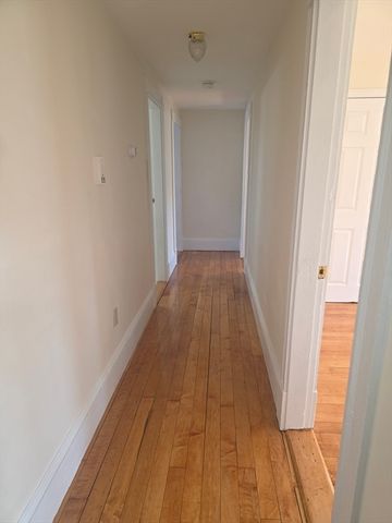 23-25 East Chestnut, Brockton, MA 02301