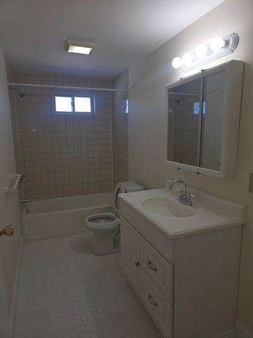 23-25 East Chestnut, Brockton, MA 02301