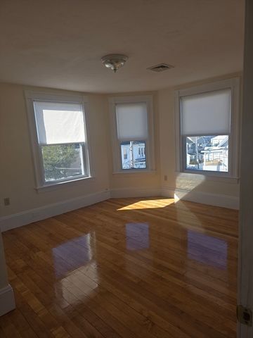 23-25 East Chestnut, Brockton, MA 02301