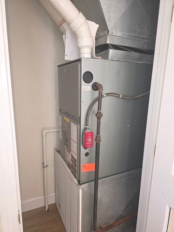 23-25 East Chestnut, Brockton, MA 02301