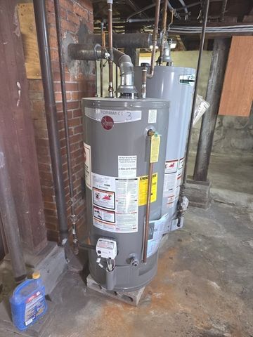 23-25 East Chestnut, Brockton, MA 02301