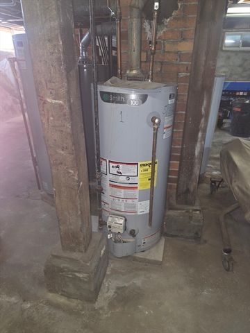 23-25 East Chestnut, Brockton, MA 02301