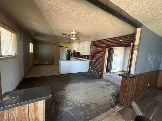 3001 Roseville Way, Las Vegas, NV 89102