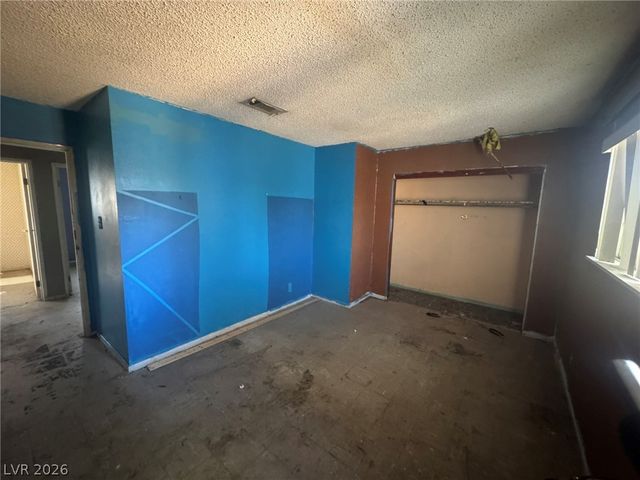 3001 Roseville Way, Las Vegas, NV 89102