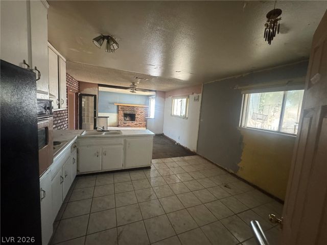 3001 Roseville Way, Las Vegas, NV 89102
