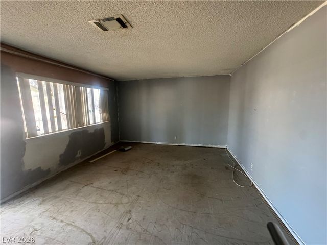 3001 Roseville Way, Las Vegas, NV 89102