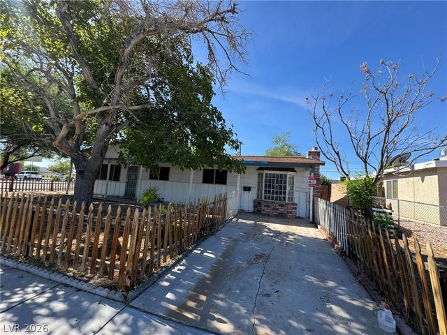 3001 Roseville Way, Las Vegas, NV 89102