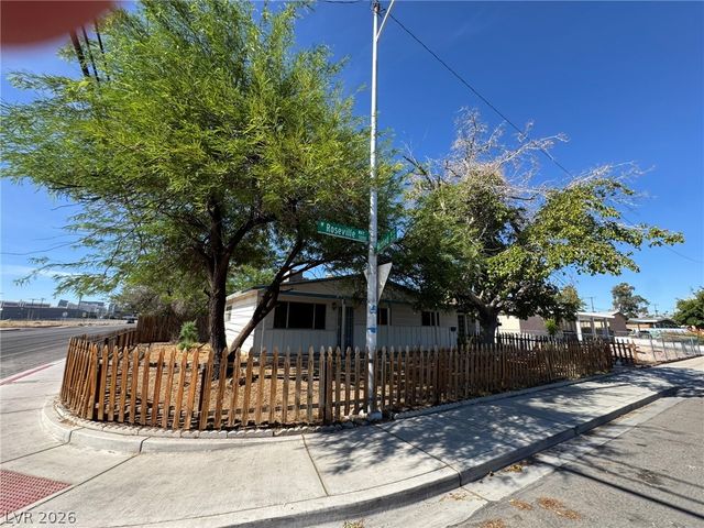 3001 Roseville Way, Las Vegas, NV 89102