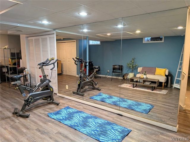 8137 Oak Leaf Lane, Clarence, NY 14221