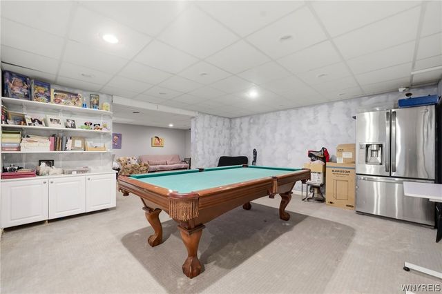 8137 Oak Leaf Lane, Clarence, NY 14221