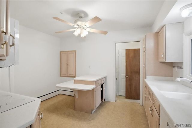 930 Elliott Drive, Lewiston, NY 14092