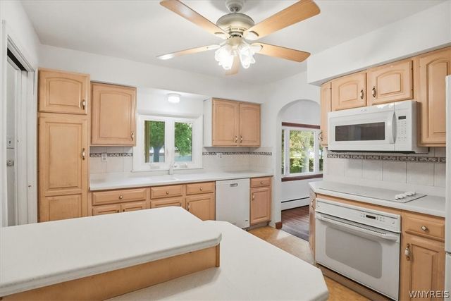930 Elliott Drive, Lewiston, NY 14092
