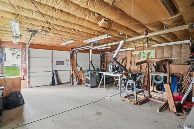 930 Elliott Drive, Lewiston, NY 14092