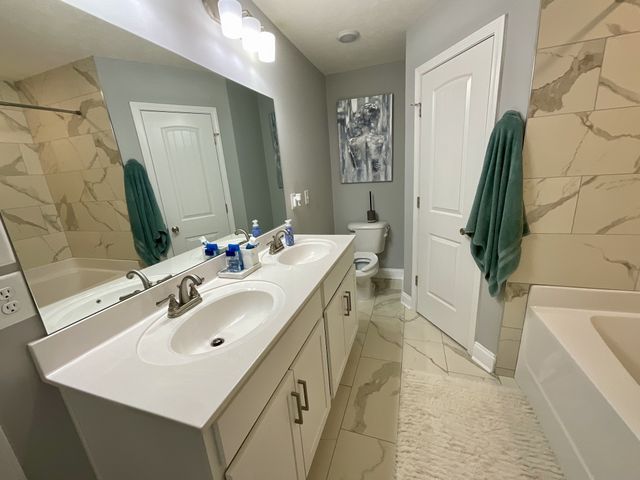 2718 Driftwood Dr, Springfield, TN 37172