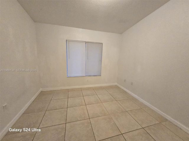 3908 SW 48th Ave, Pembroke Park, FL 33023