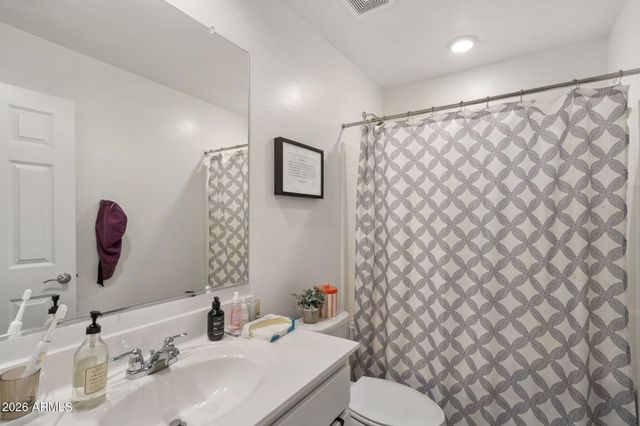 3142 E PINEAPPLE Road, San Tan Valley, AZ 85143