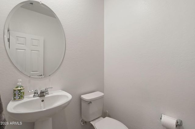 3142 E PINEAPPLE Road, San Tan Valley, AZ 85143