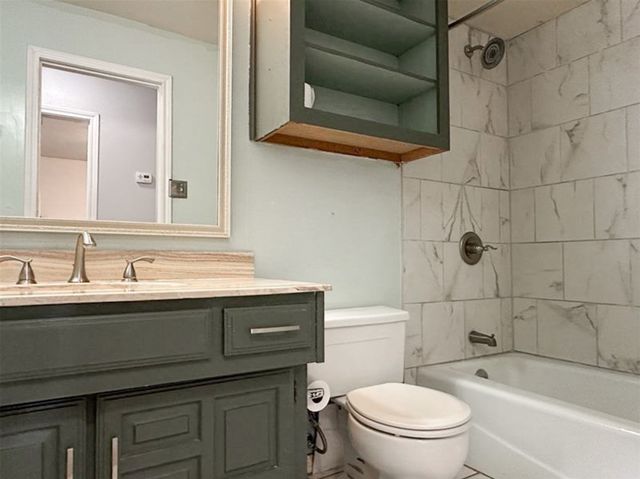 407 Shoretrail Drive, Rockwall, TX 75087