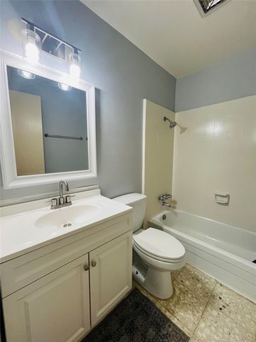 11609 Chimney Rock Road, Houston, TX 77035