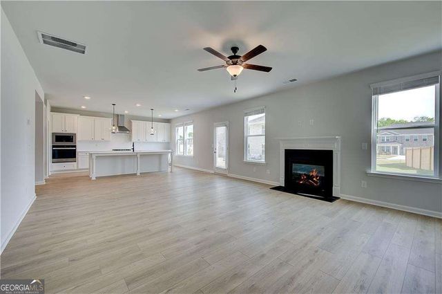 252 Chiswick Loop, Stockbridge, GA 30281