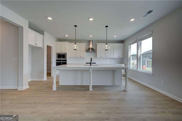 252 Chiswick Loop, Stockbridge, GA 30281