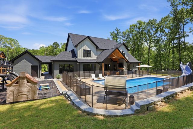 7049 Hannah Lane, Benton, AR 72019