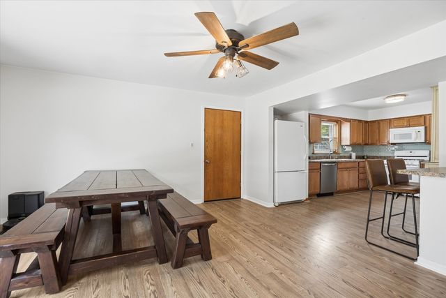 116 W Park Drive, Lombard, IL 60148