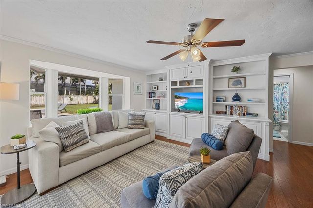 707 Port Side DR, Naples, FL 34103