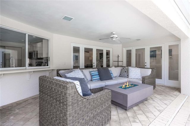 707 Port Side DR, Naples, FL 34103