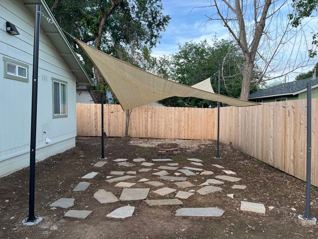 1805 Diamond Street, Anderson, CA 96007