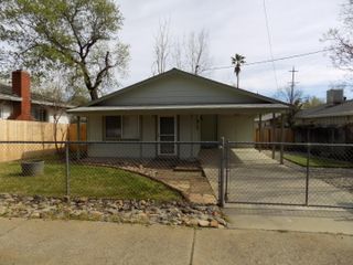 1805 Diamond Street, Anderson, CA 96007