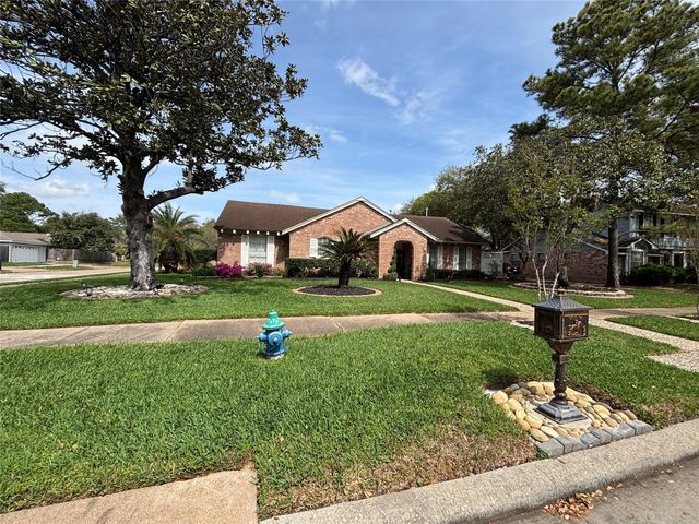 14110 Ella Lee Lane, Houston, TX 77077