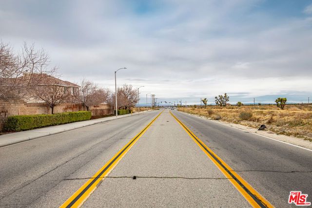 1 70th St E Near Avenue q10, Palmdale, CA 93552