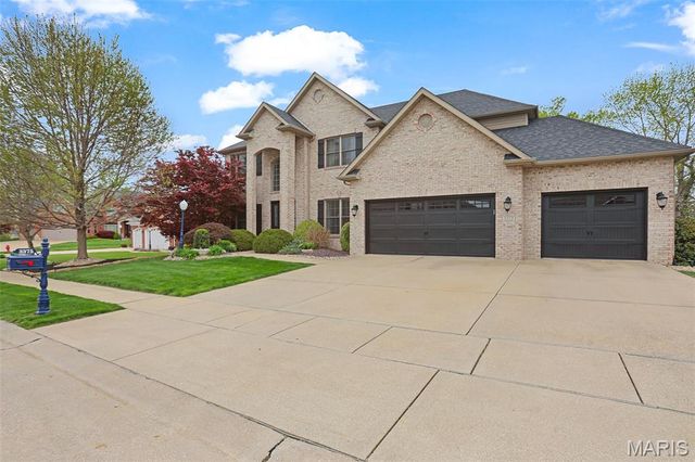 3375 Piazza Lane, Edwardsville, IL 62025
