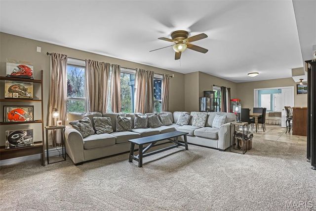 3375 Piazza Lane, Edwardsville, IL 62025