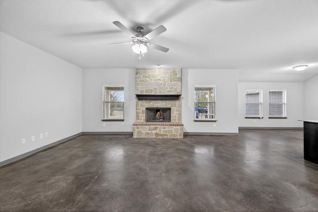 108 La Arroya Drive, Weatherford, TX 76088