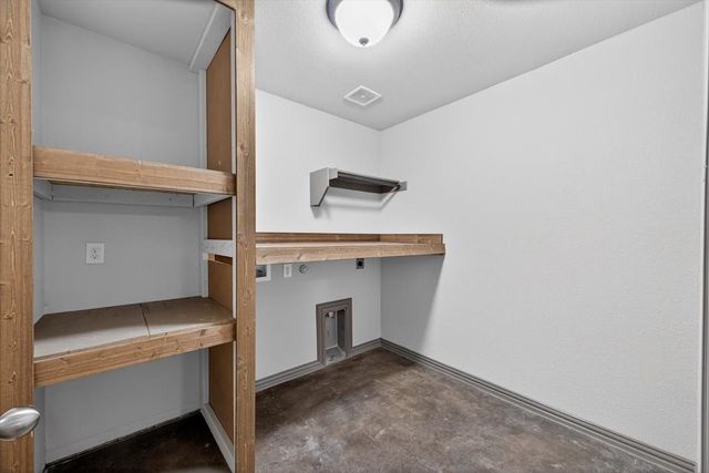 108 La Arroya Drive, Weatherford, TX 76088