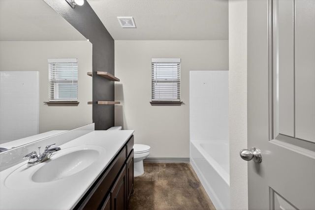 108 La Arroya Drive, Weatherford, TX 76088