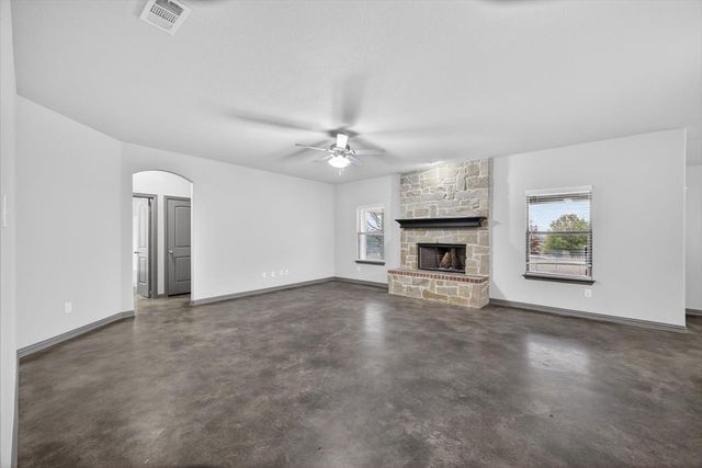 108 La Arroya Drive, Weatherford, TX 76088